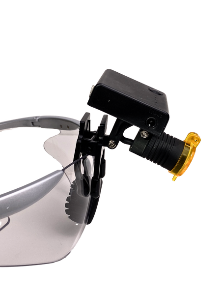 Cordless Light 1 Battery w/ Universal Clip